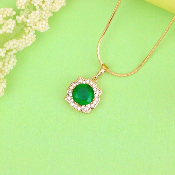 "Green Round-Cut Pendant with Halo in Rose Gold, XPPT1634 - Picture 12 of 13